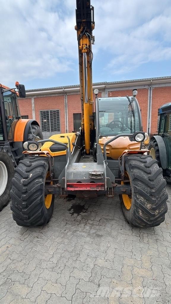 Dieci Agri Plus 38.9 معدات مناولة لأغراض الزراعة