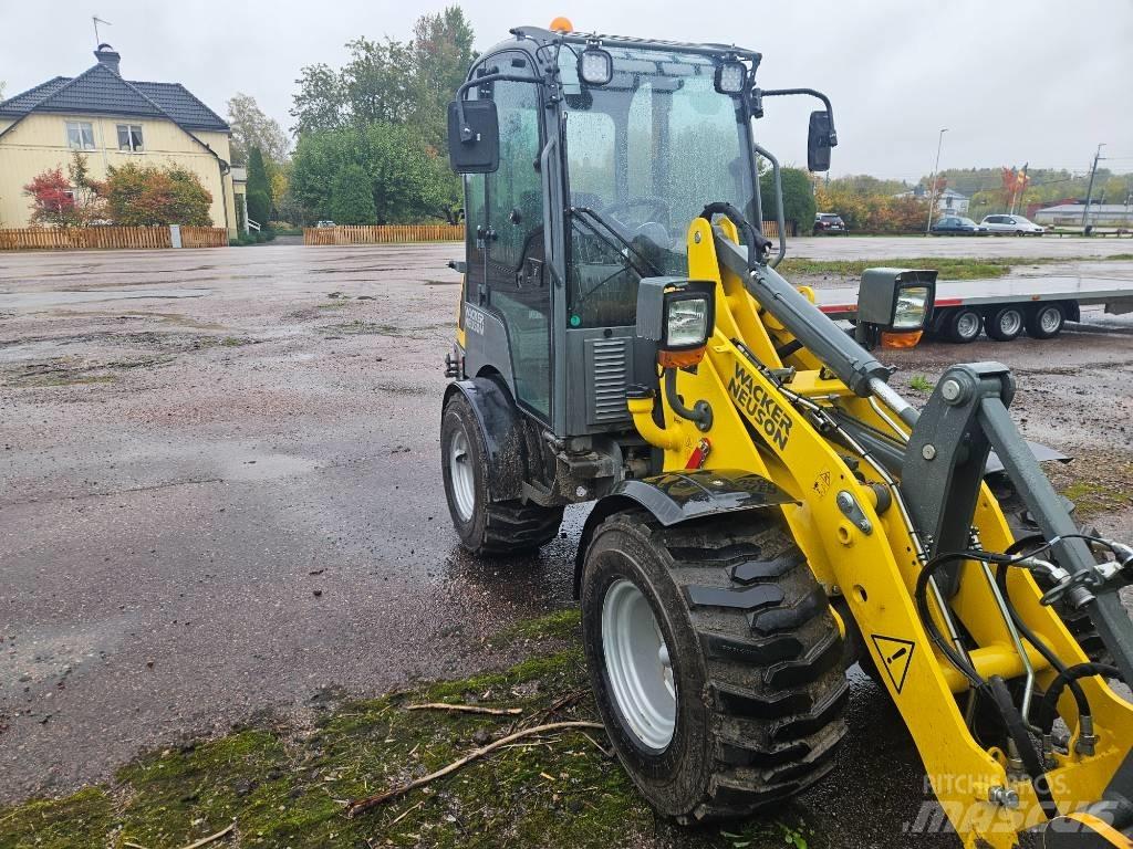 Wacker Neuson WL 25 لوادر بعجل