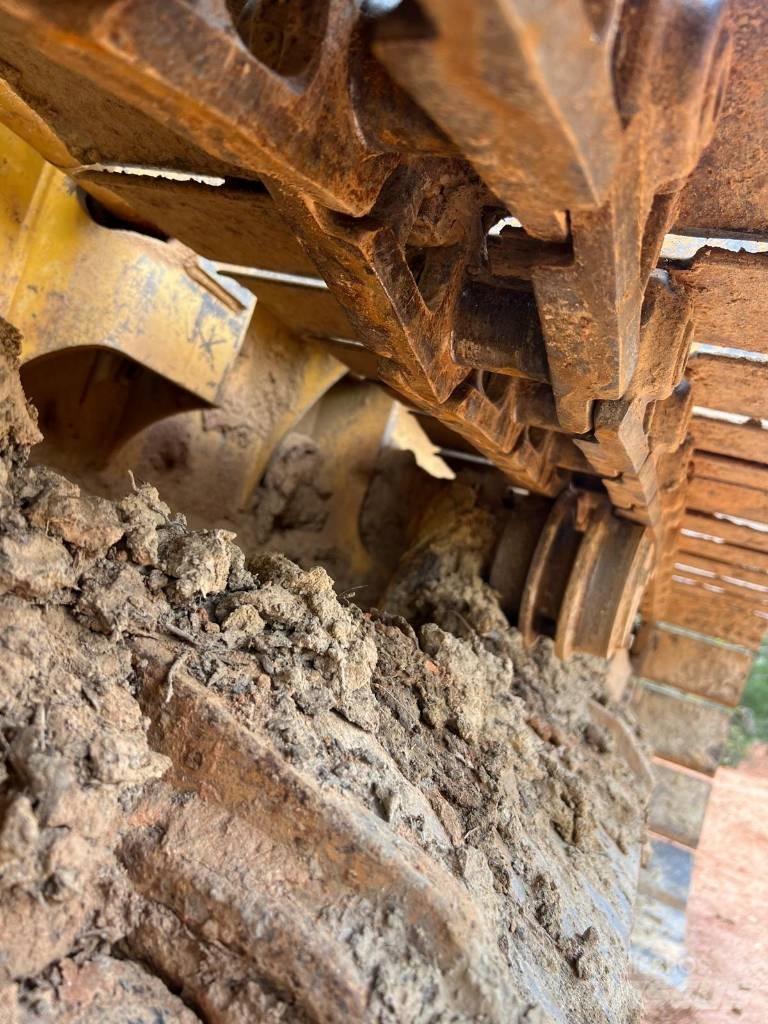 John Deere 450 HLGP بلدوزرات مجنزرة