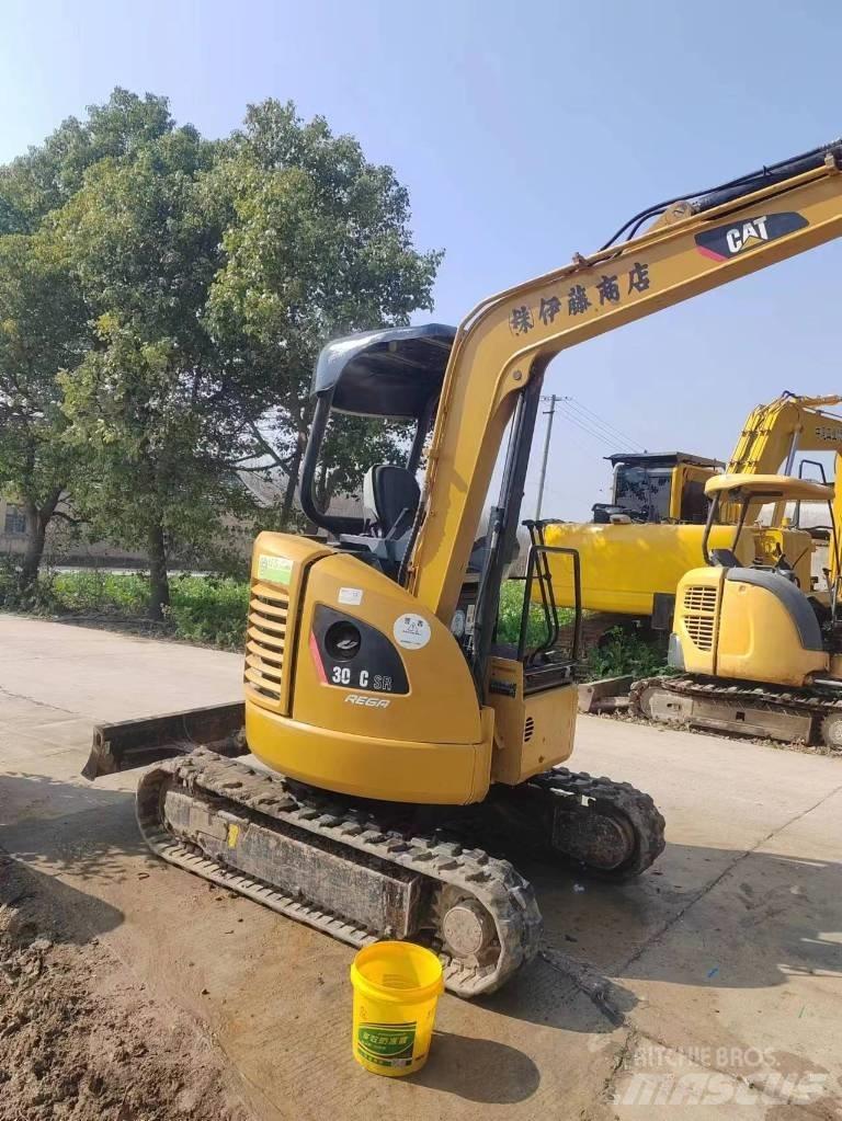 CAT 303 C SR حفارات زحافة