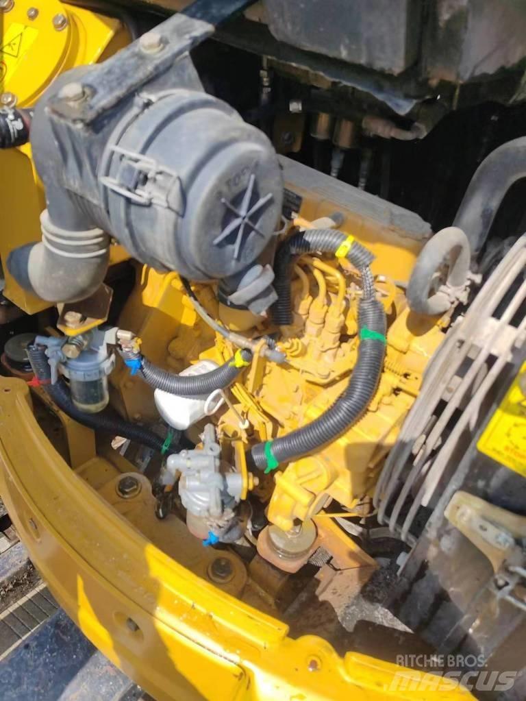 CAT 303 C SR حفارات زحافة