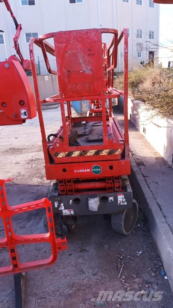 Haulotte Compact 8 رافعات مقصية الشكل