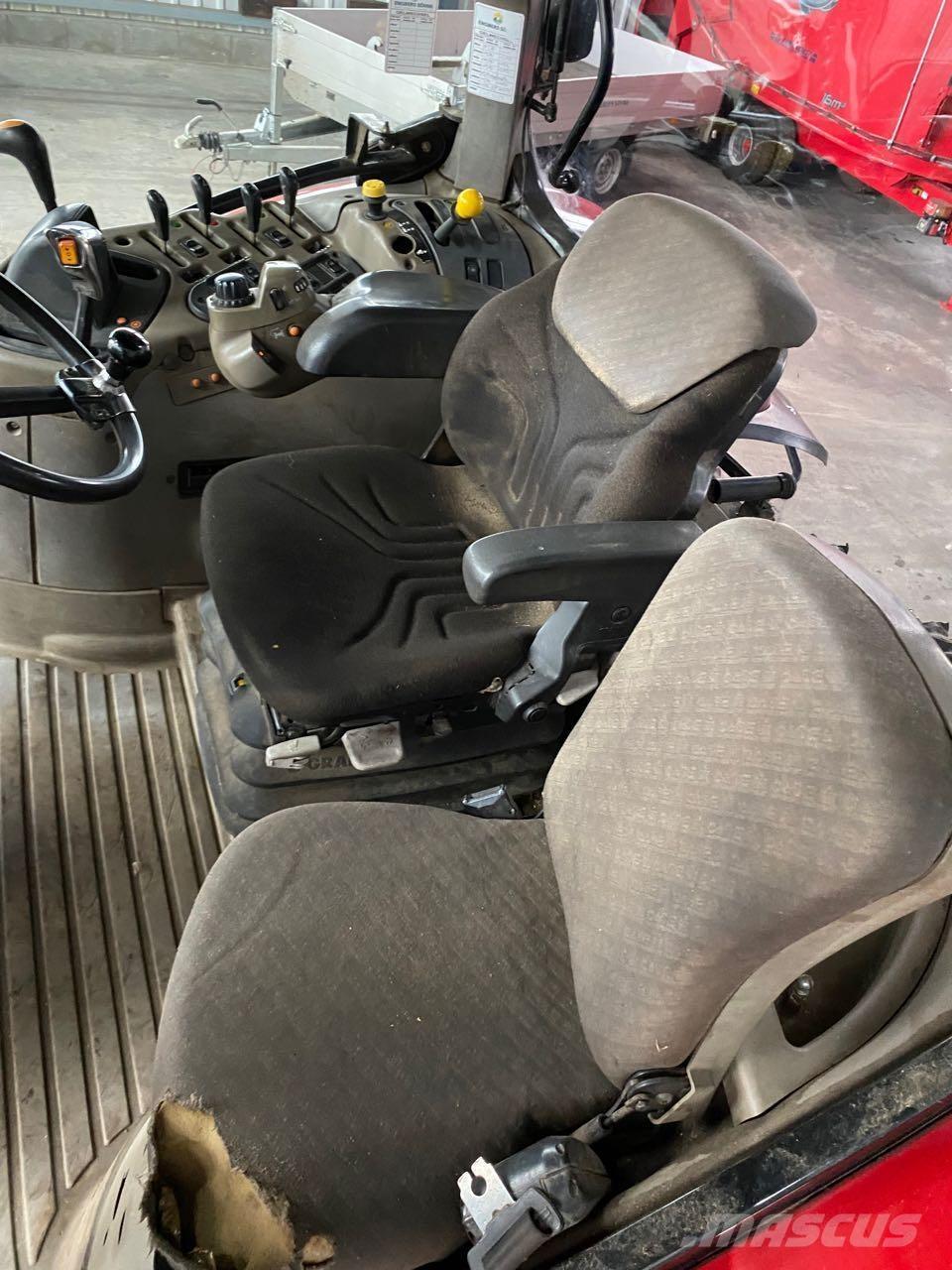 Case IH MXU 135 الجرارات