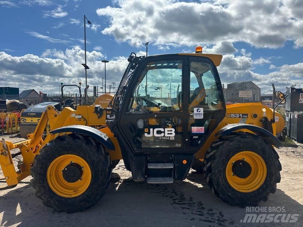JCB 531-70 مناولات متداخلة