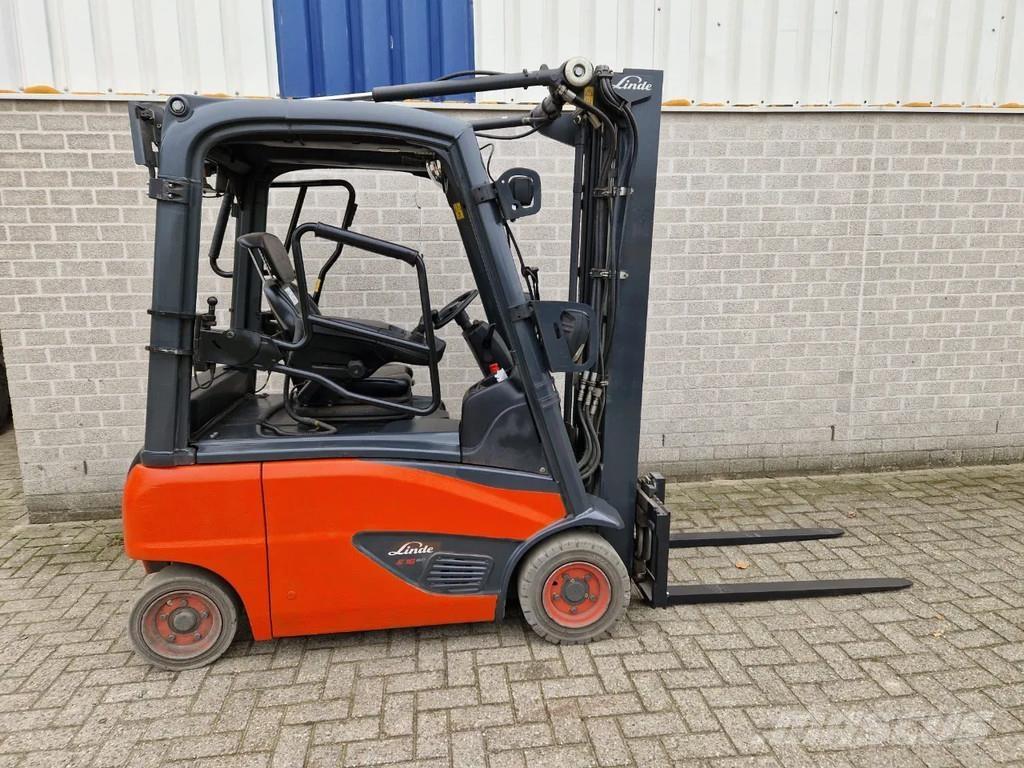 Linde E16P-02 شاحنات ذات رافعات شوكية تعمل بالكهرباء