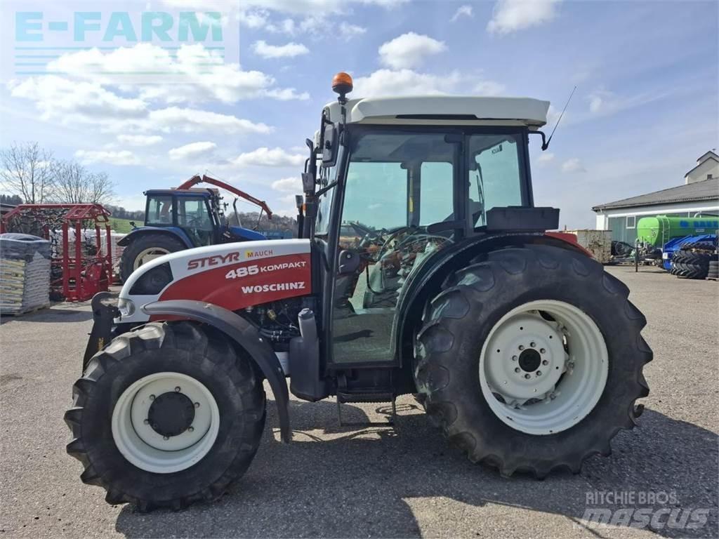 Steyr 485A Kompakt الجرارات