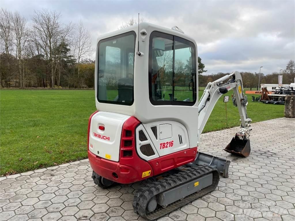 Takeuchi TB216AV4 حفارات صغيرة أقل من 7 طن (حفارات صغيرة)