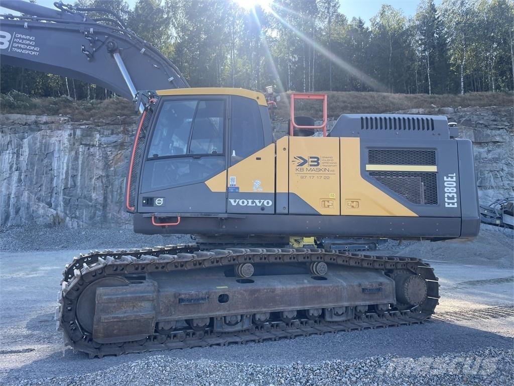 Volvo EC380EL حفارات زحافة