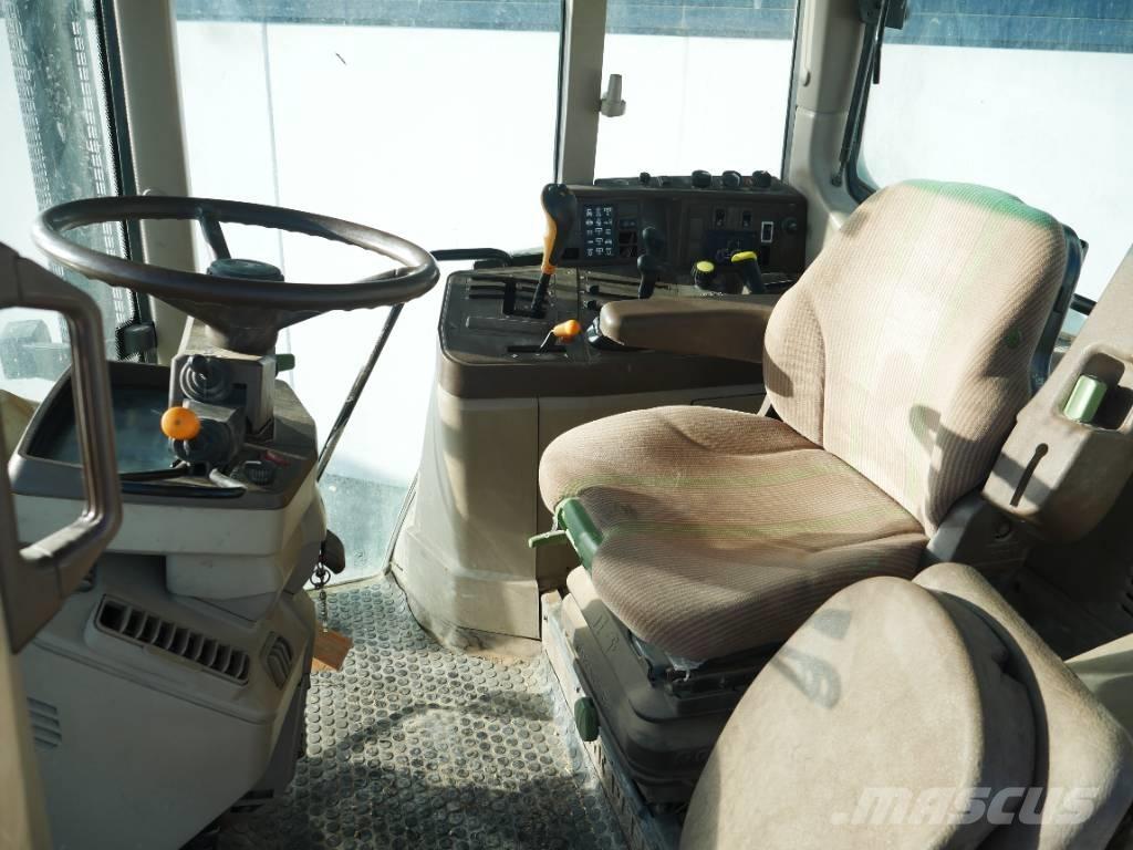 John Deere 6620 الجرارات