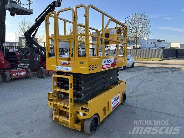 JCB S2032E رافعات مقصية الشكل