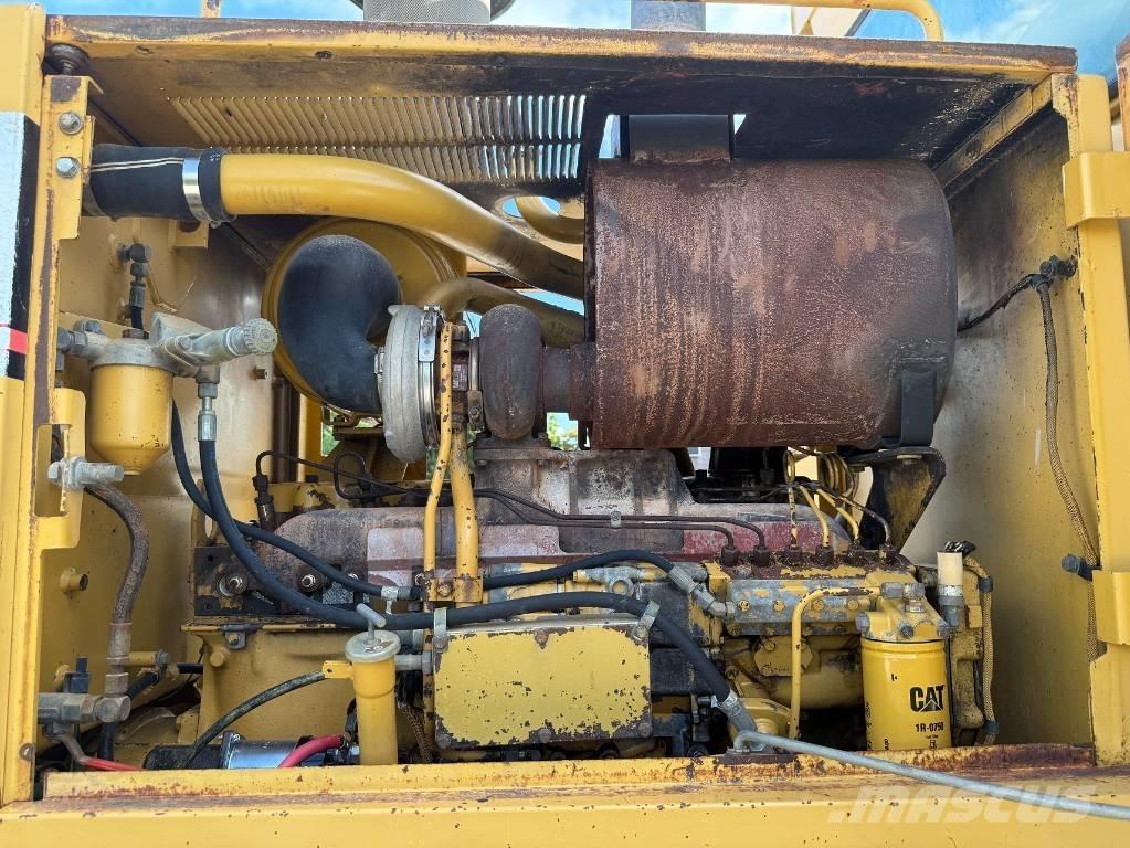 CAT 140 H VHP معدات تمهيد الطرق