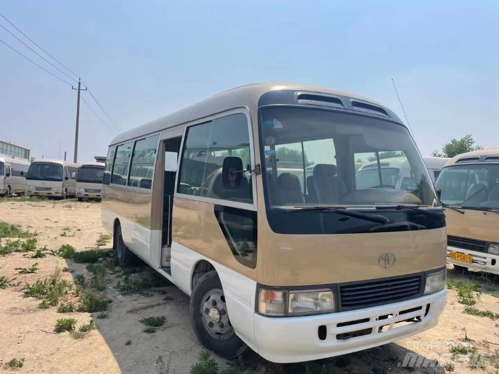 Toyota Coaster حافلة داخل المدينة