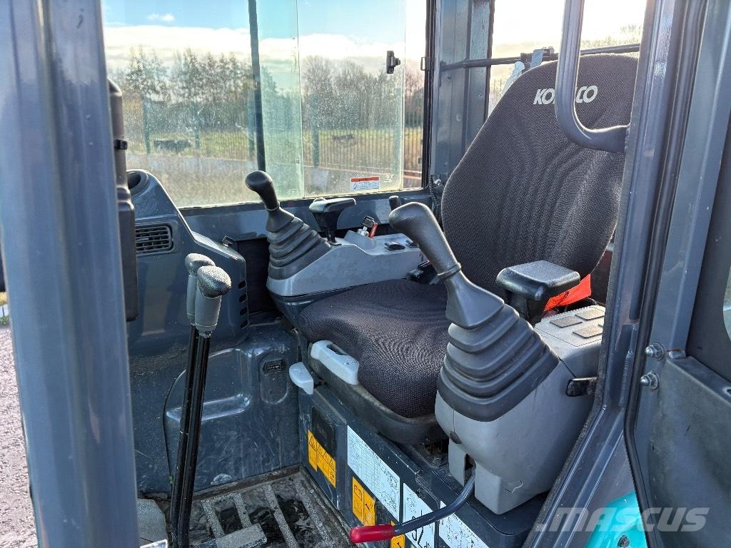 Kobelco SK 17 SR حفارات صغيرة أقل من 7 طن (حفارات صغيرة)