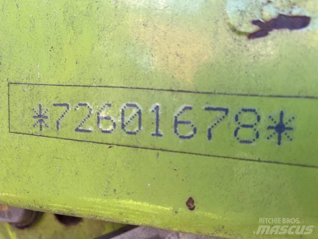 CLAAS Rollant 255 RC محزمات مستديرة