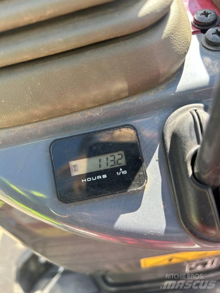 Yanmar SV08-1C حفارات صغيرة أقل من 7 طن (حفارات صغيرة)