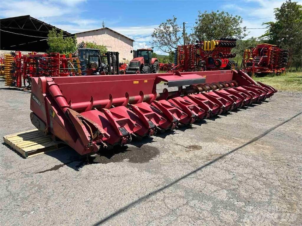 Case IH 2112 ملحقات الحصادات