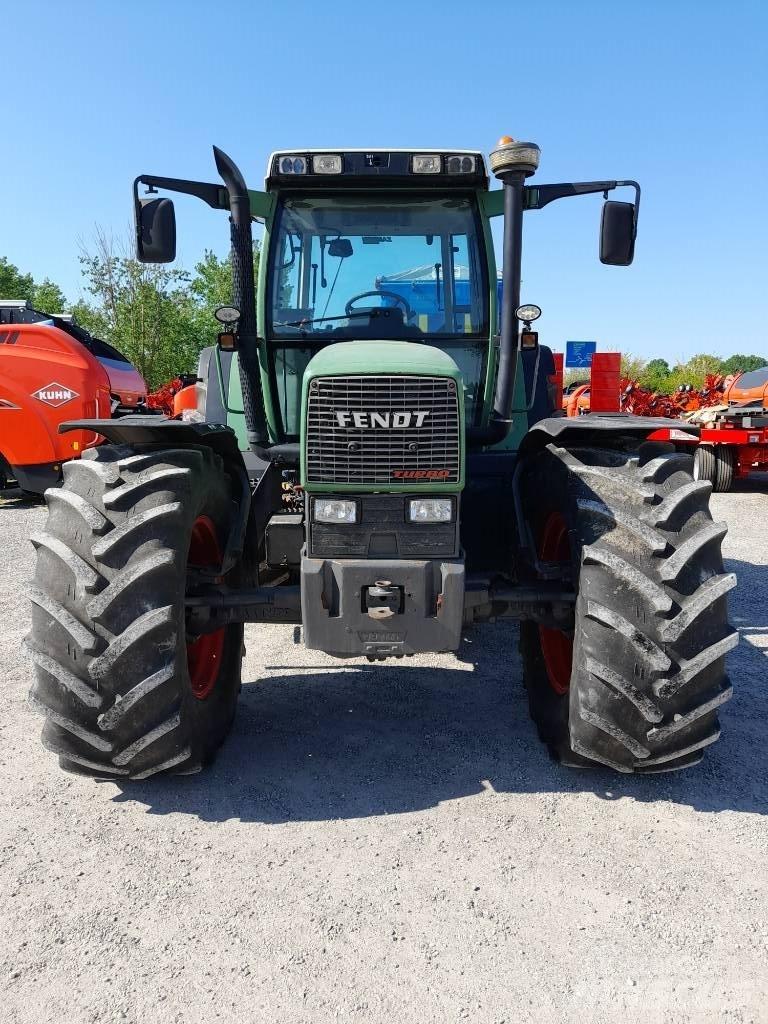 Fendt Favorit 514 C الجرارات