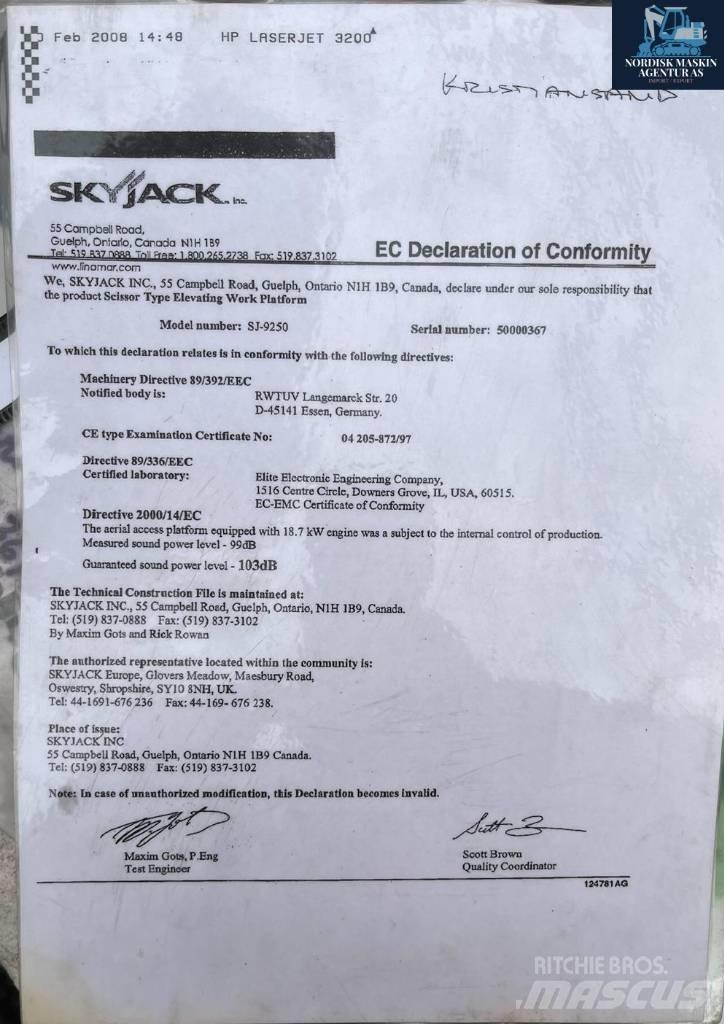 SkyJack 9250 رافعات مقصية الشكل