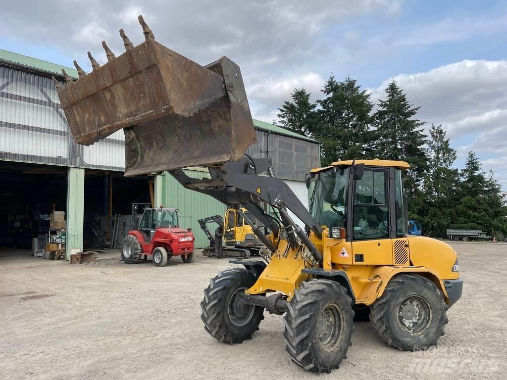 Volvo L 35 B-Z لوادر بعجل