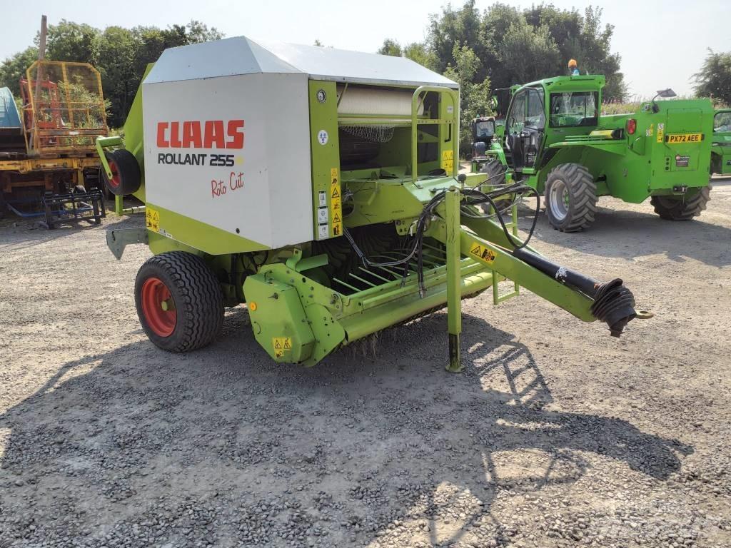CLAAS Rollant 255 RC محزمات مستديرة