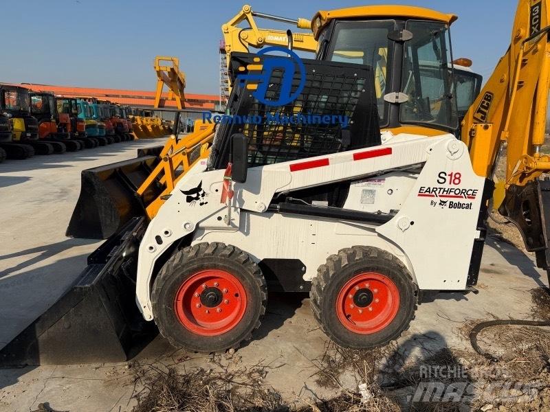 Bobcat S 18 لوادر انزلاقية التوجيه