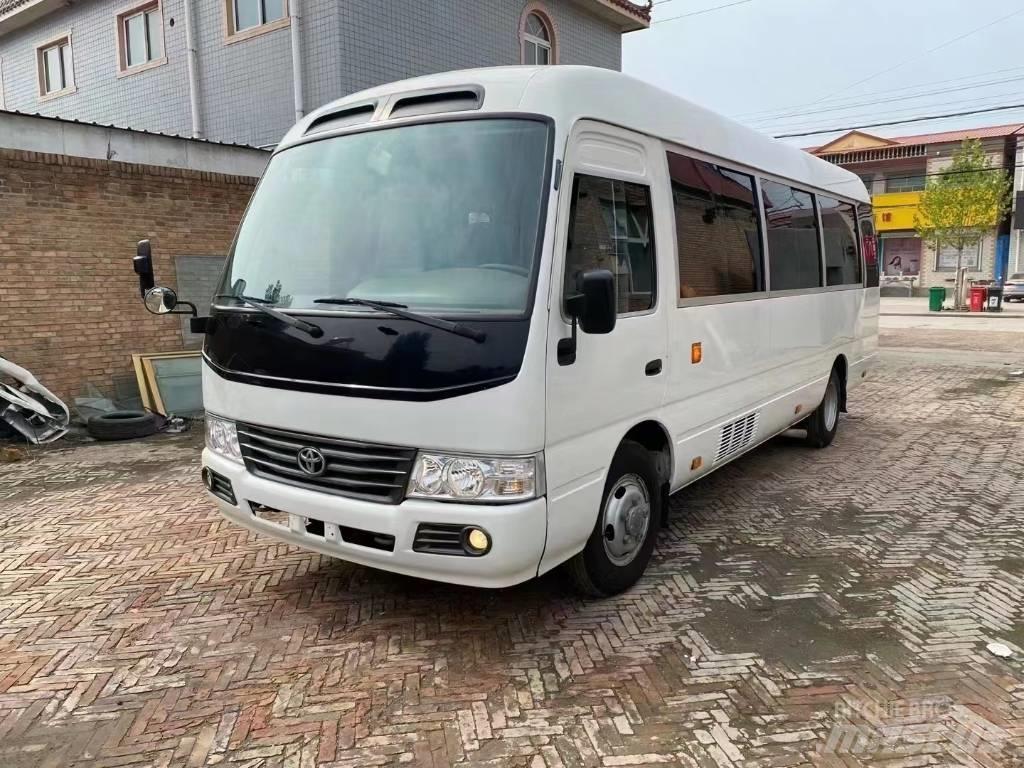 Toyota Coaster Bus حافلة صغيرة