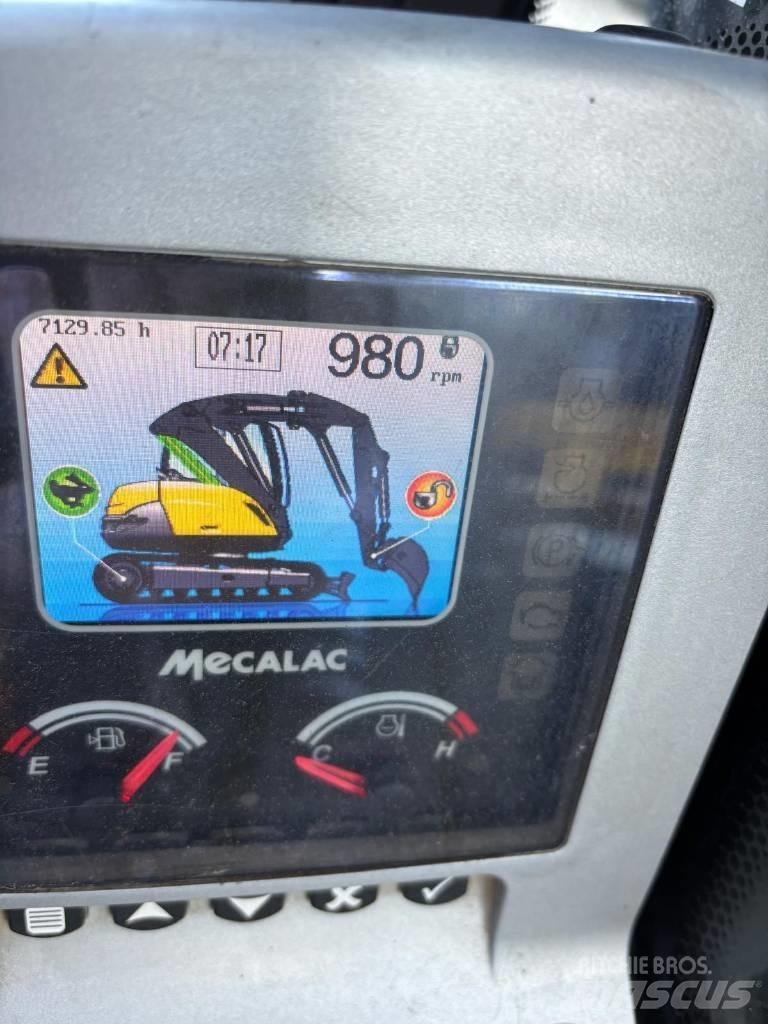 Mecalac 8 M CR حفارات وسط 7 طن - 12 طن