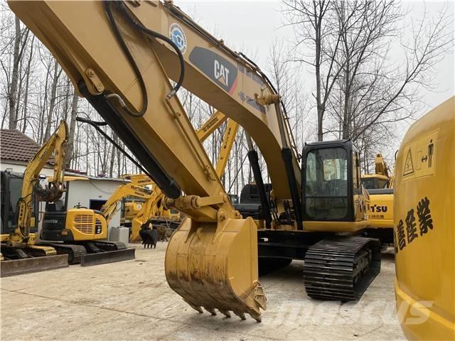CAT 330 D L حفارات زحافة