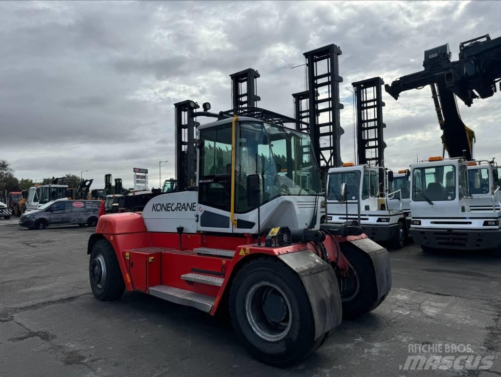 SMV 16-1200 C شاحنات الديزل