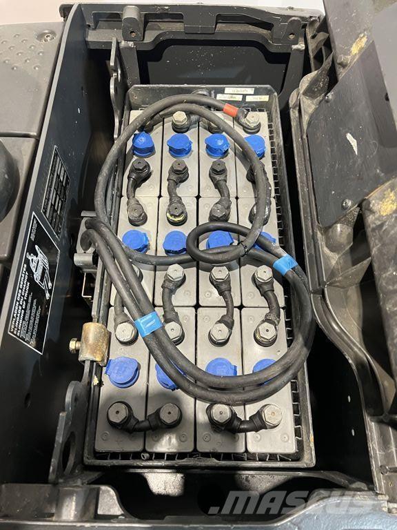 Linde T20SP شاحنة يدوية بمنصة نقالة