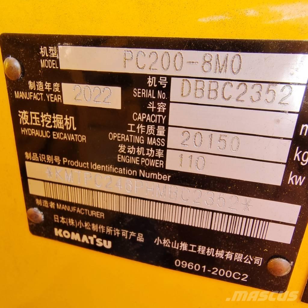 Komatsu PC 200 حفارات زحافة