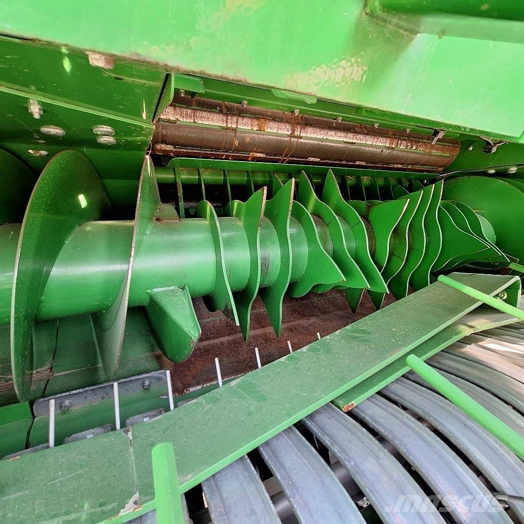 John Deere V 451 M محزمات مستديرة