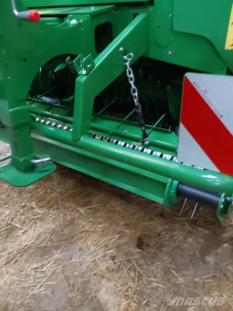 John Deere V 451 M محزمات مستديرة