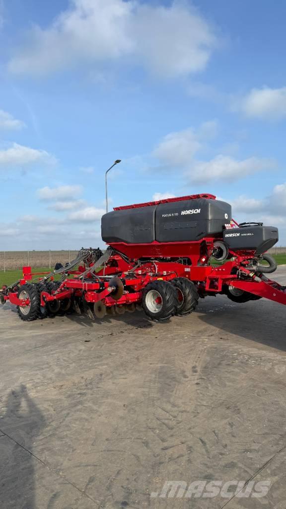 Horsch Focus 6 TD مثاقيب