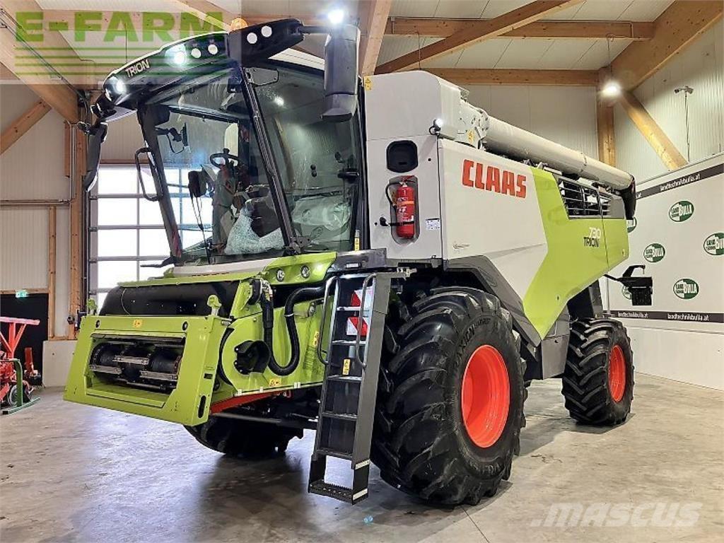CLAAS trion 730 حصادات