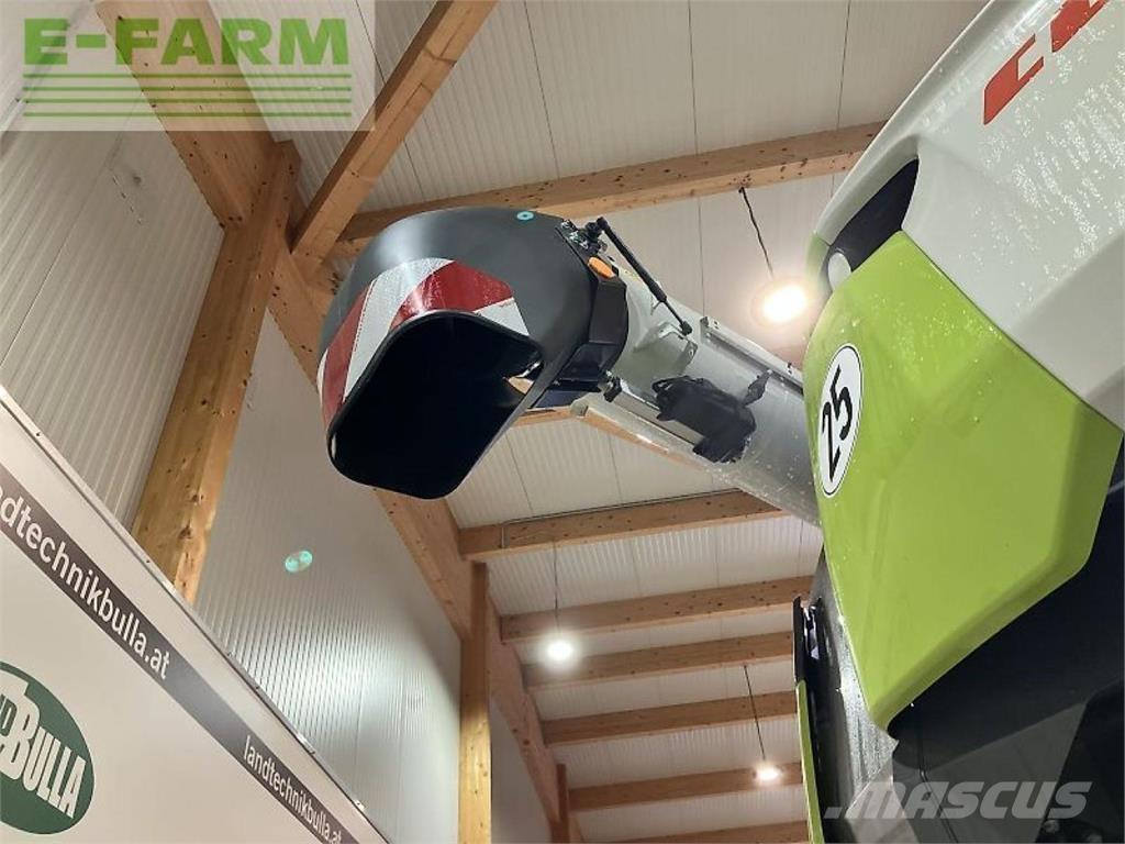 CLAAS trion 730 حصادات