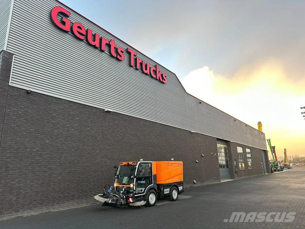 Bucher CITYCAT V20 شاحنات كاسحة