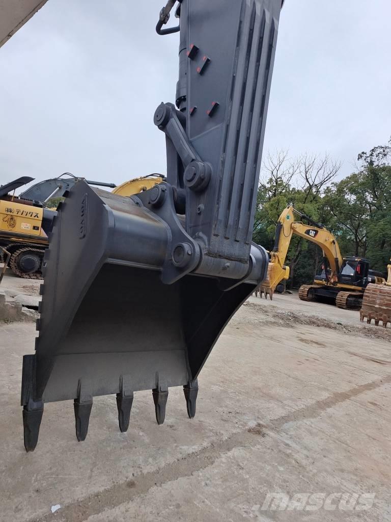 Volvo EC 360 B LC حفارات زحافة