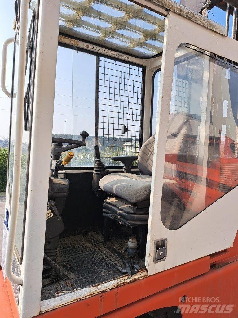 Fantuzzi SF 50 U لوادر جانبية