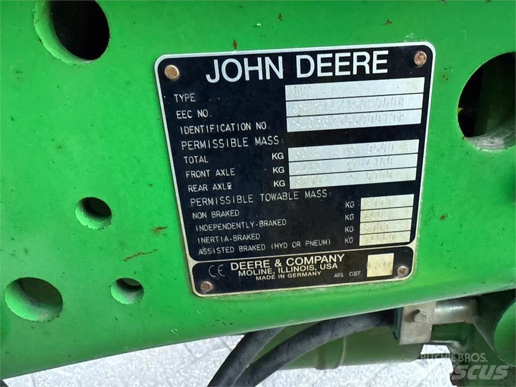 John Deere 6620 الجرارات