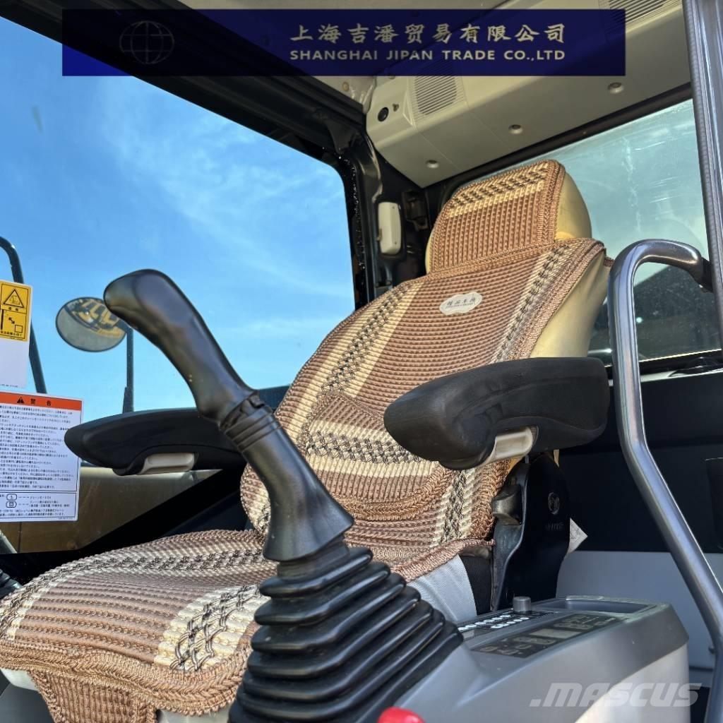 Komatsu PC 130 حفارات وسط 7 طن - 12 طن