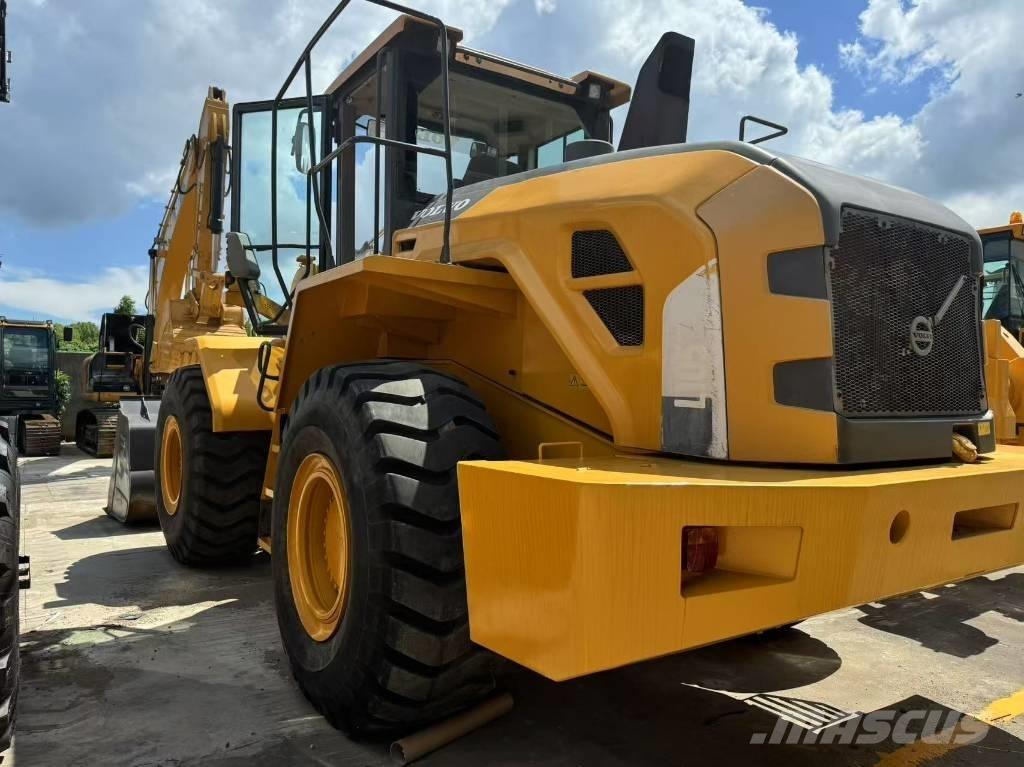 Volvo L 105 لوادر بعجل