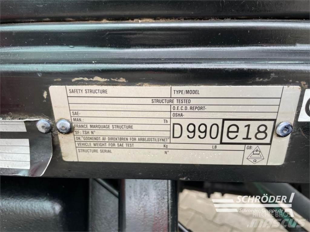 Case IH JX 1090 U الجرارات