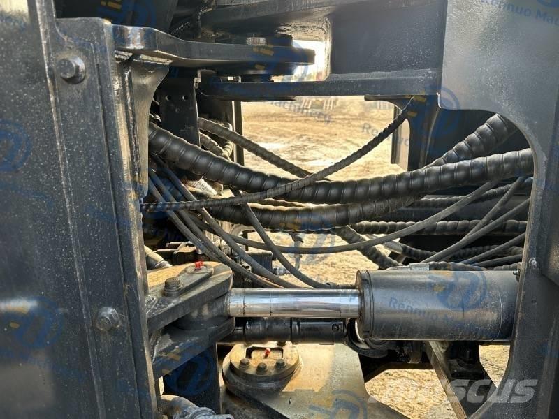 LiuGong CLG 856 لوادر بعجل