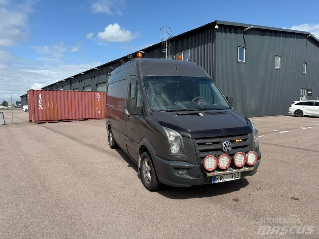 Volkswagen Crafter شاحنة مقفلة