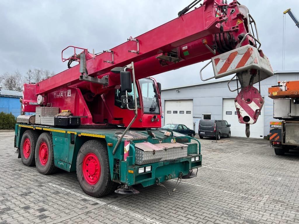 Demag AC 40-1 City رافعات صالحة لكل أنواع الطرق