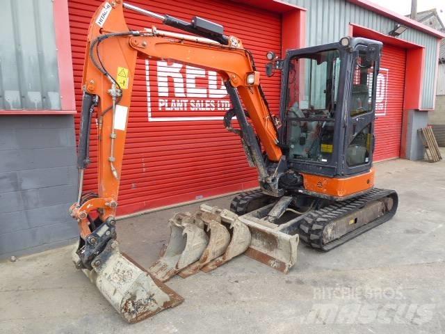 Hitachi ZX 33 U-5A حفارات صغيرة أقل من 7 طن (حفارات صغيرة)