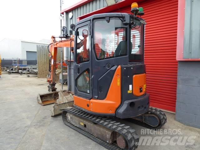 Hitachi ZX 33 U-5A حفارات صغيرة أقل من 7 طن (حفارات صغيرة)