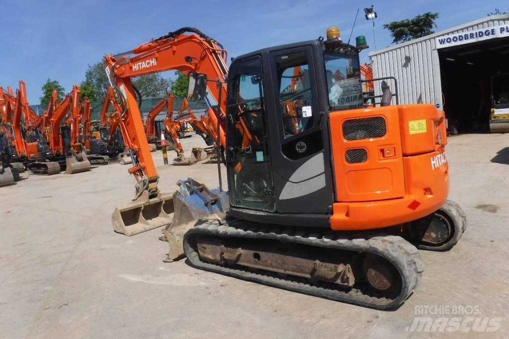 Hitachi ZX 85 US B-6 حفارات وسط 7 طن - 12 طن
