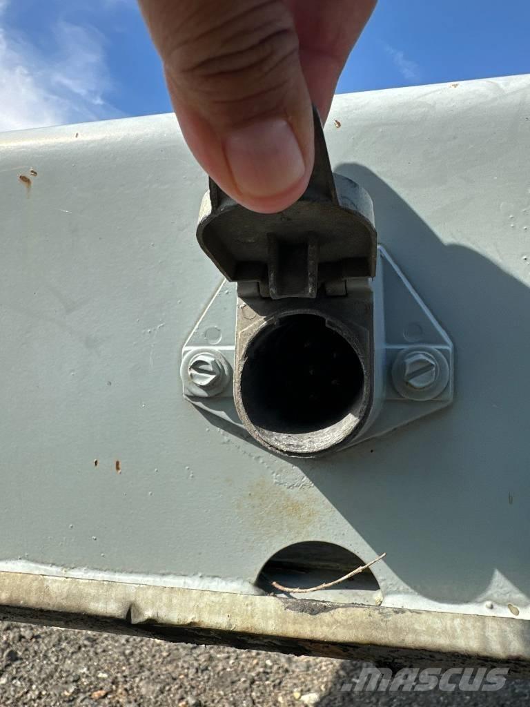 Interstate 70SDGN لوادر منخفضة